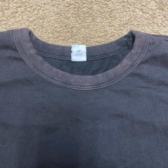 Old Navy women oversized tee. XS - Picture 3 of 4